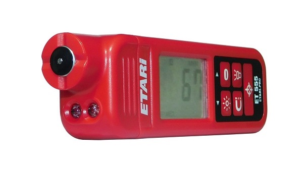 Внешний вид немецкого толщиномера Etari ET 555