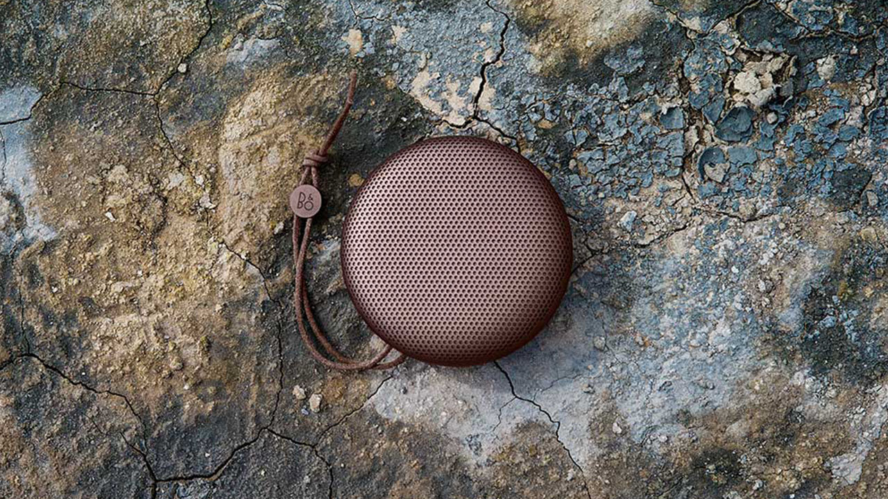 beoplay a1 steel blue