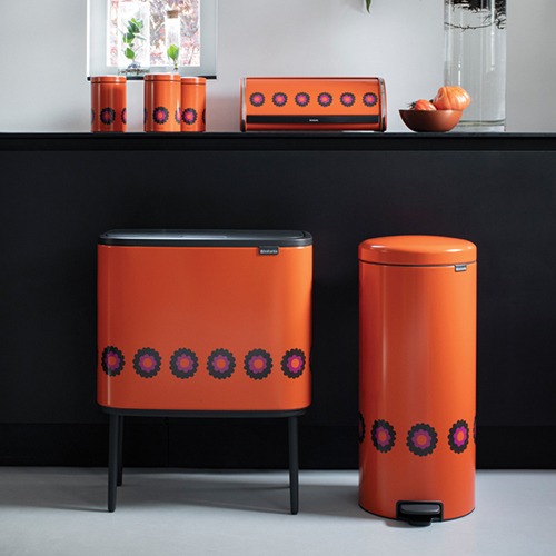 Любимые цветы к юбилею Brabantia Любимые цветы к юбилею Brabantia