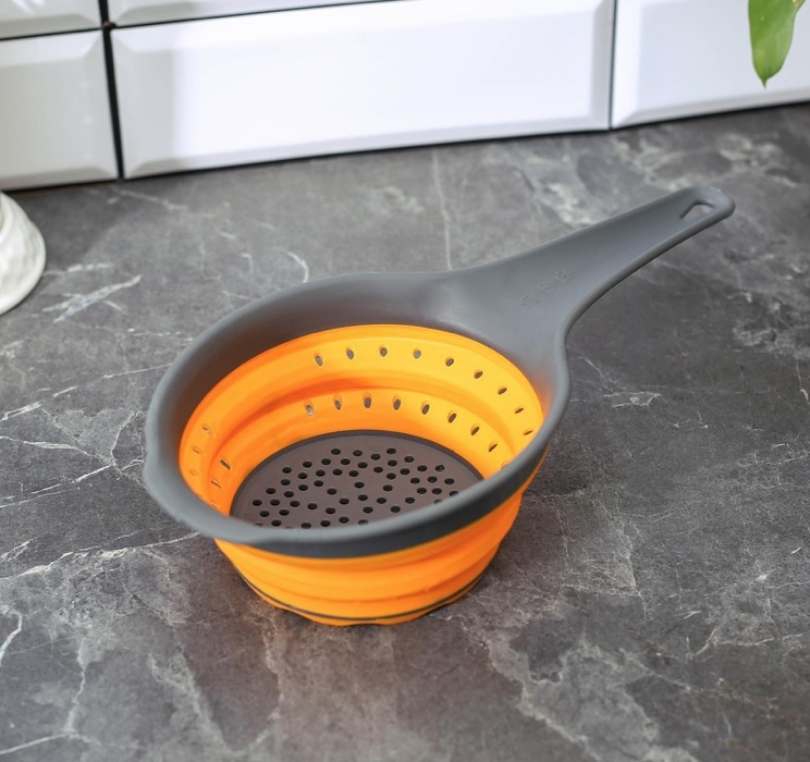 

Дуршлаг складной с ручкой диаметр 14 см