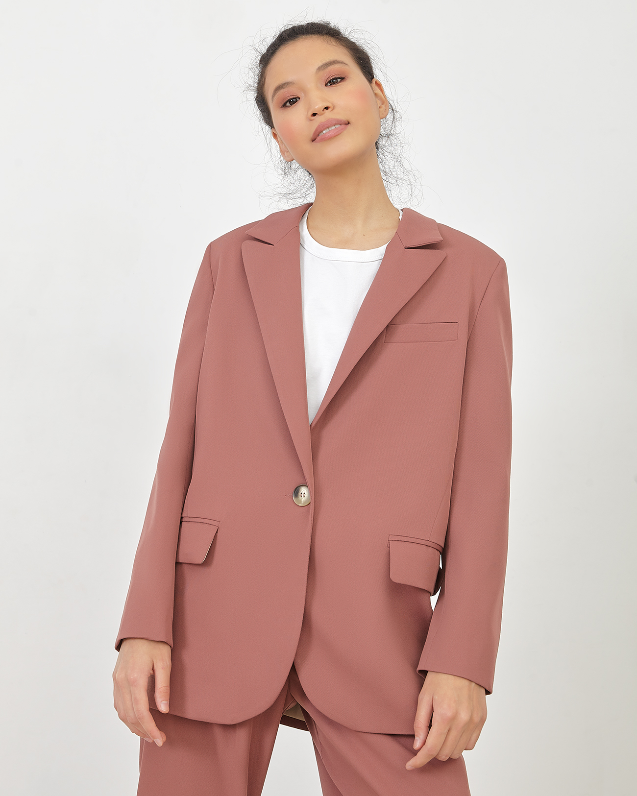 Пиджак розового цвета