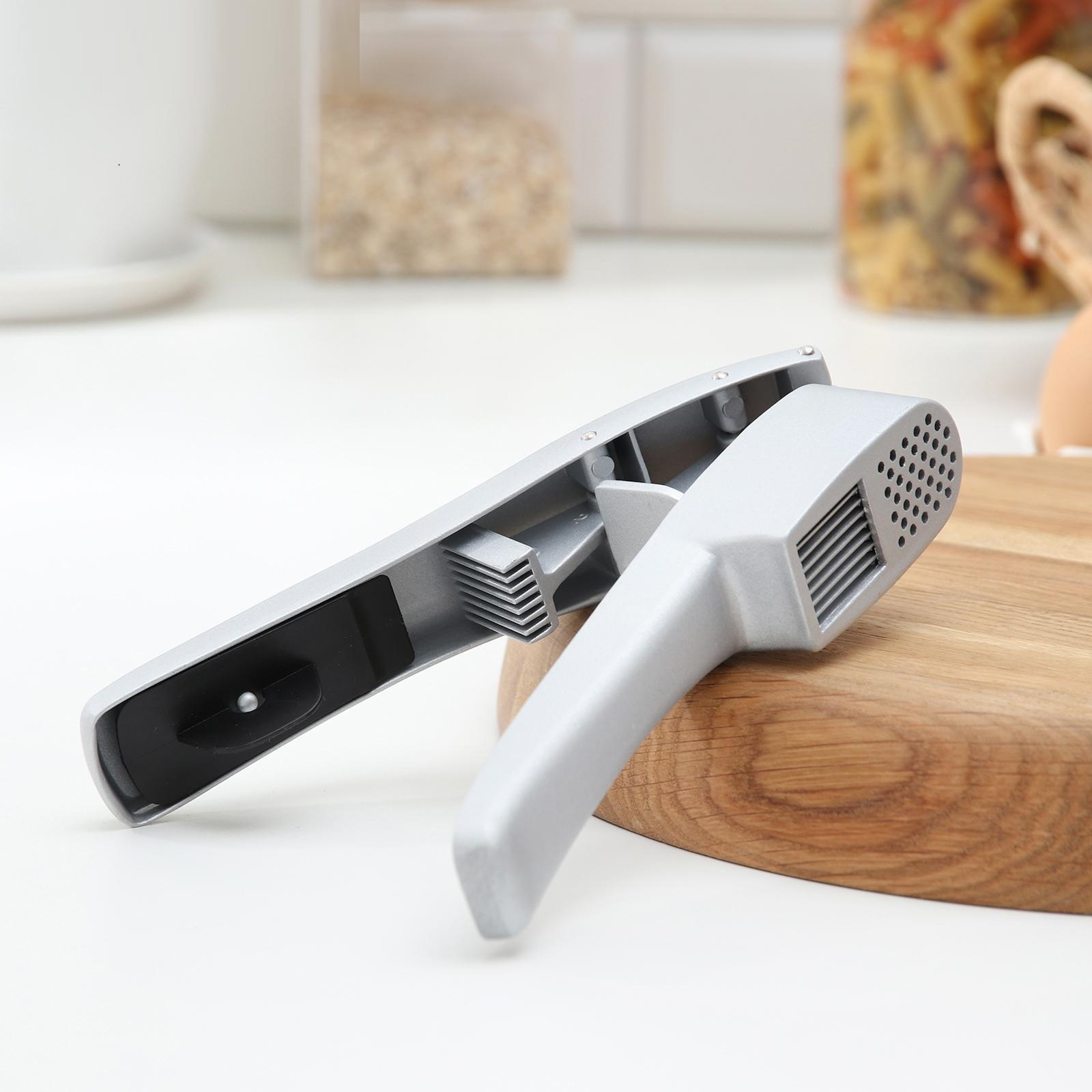 

Пресс-Слайсер для чеснока 2 в 1 Garlic Chopper