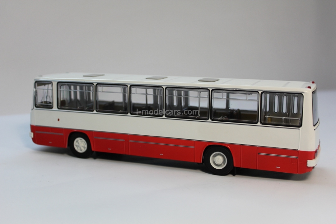 MODEL CARS Ikarus-260 Pribaltika Classicbus 1:43