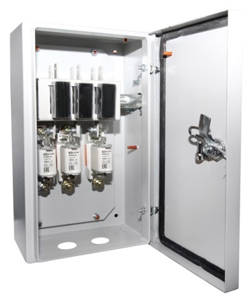 ЯРП-П-400А IP54 (с ППНН) перекидной TDM